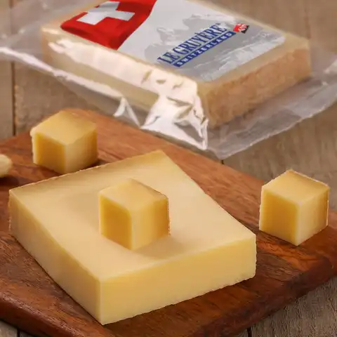 Сыр Грюйер 50% 150г Швейцария